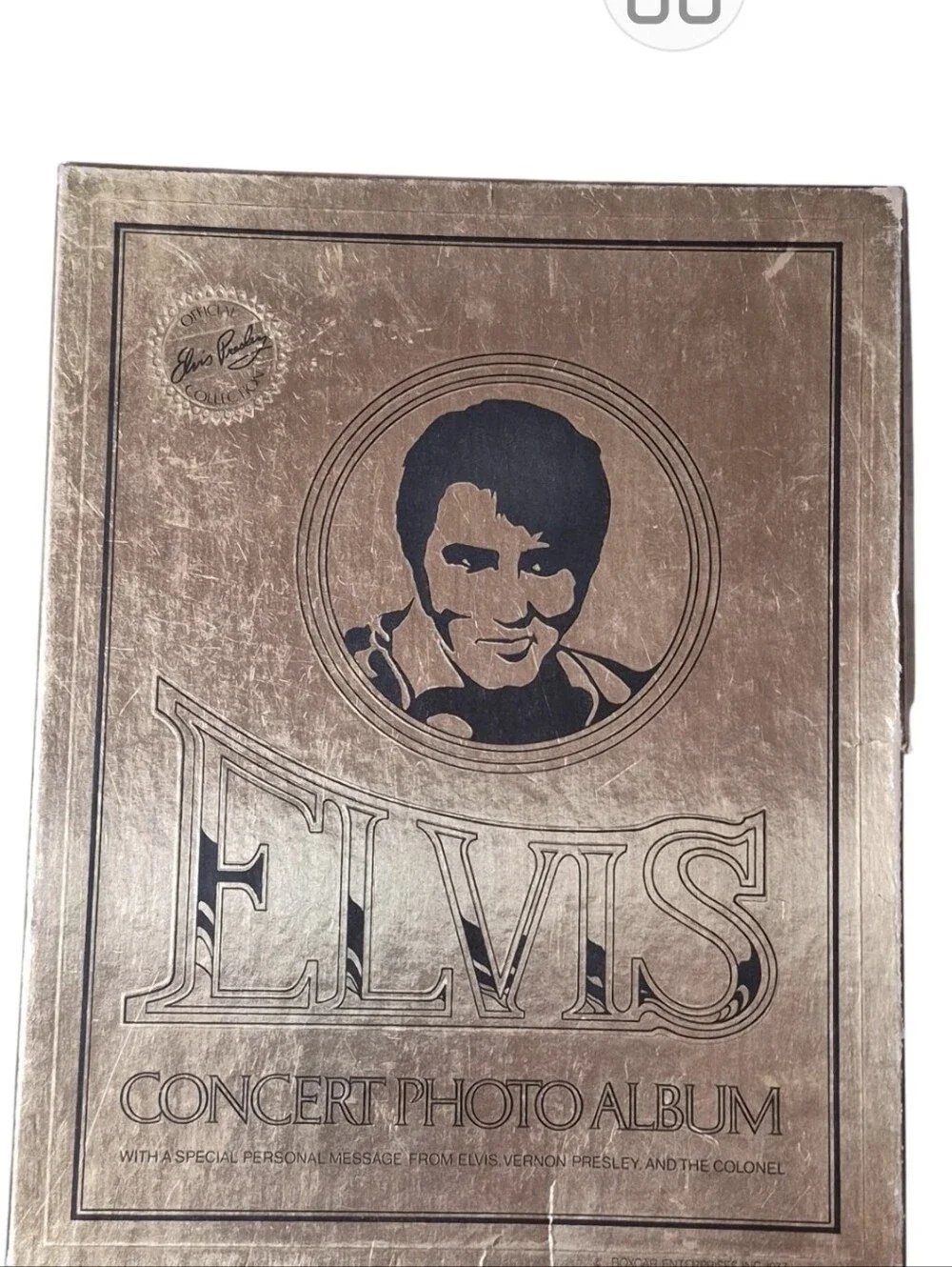 ELVIS PRESLY OFFICIAL CONCERT PHOTO ALBUM